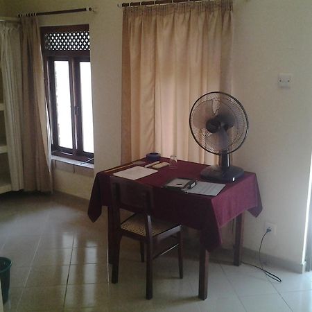 Tandem Guesthouse Hikkaduwa Room photo